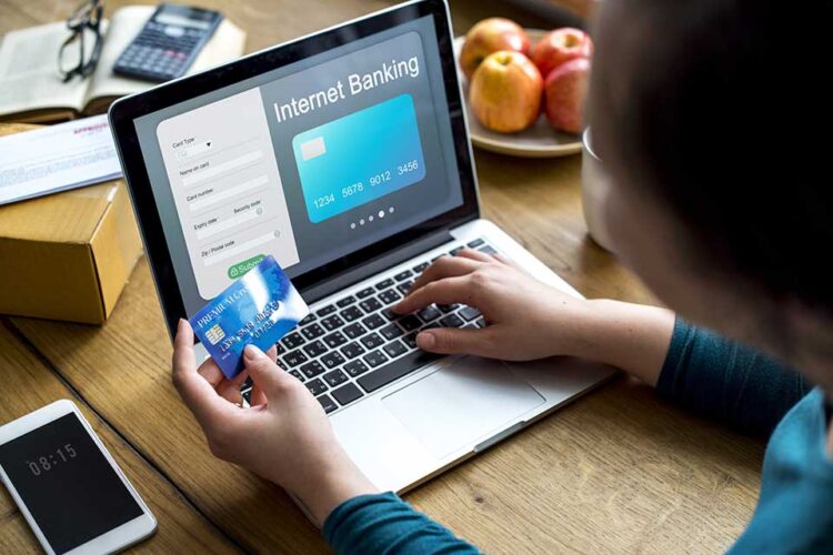 How Easy Is It to Get an Online Loan Today?