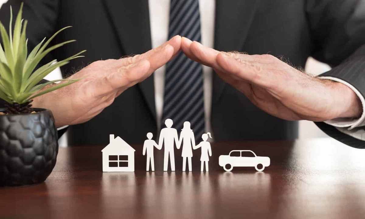 What Does an Insurance Broker Really Do for You?